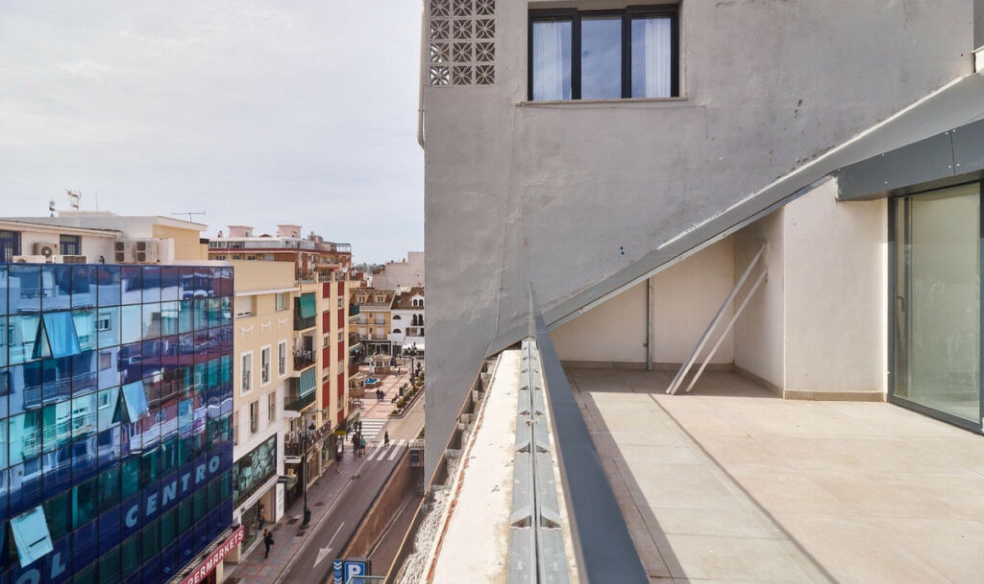 Resale - Apartment -
Fuengirola