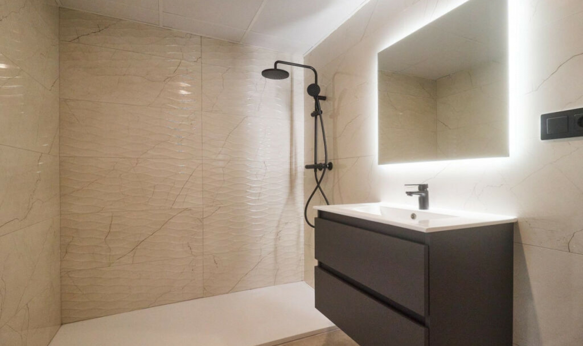 Resale - Apartment -
Fuengirola