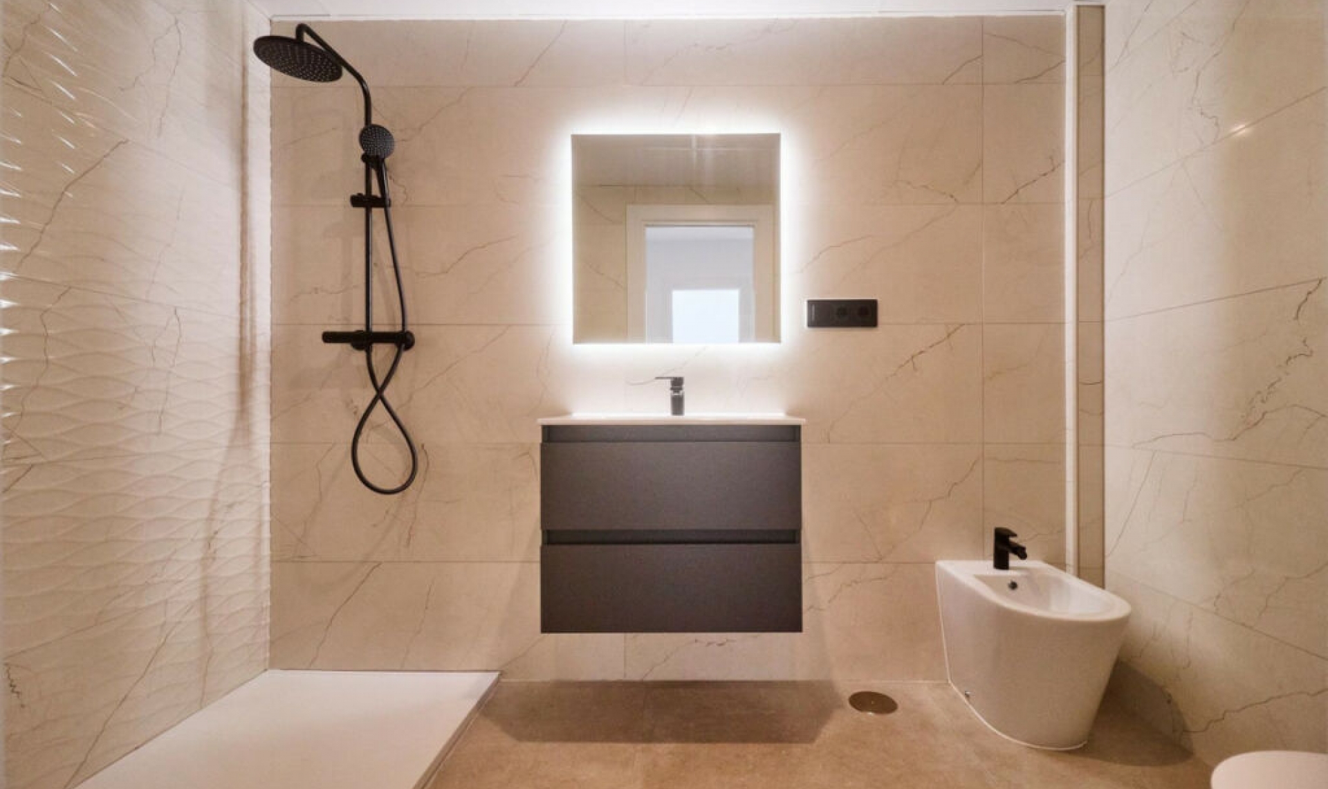 Resale - Apartment -
Fuengirola