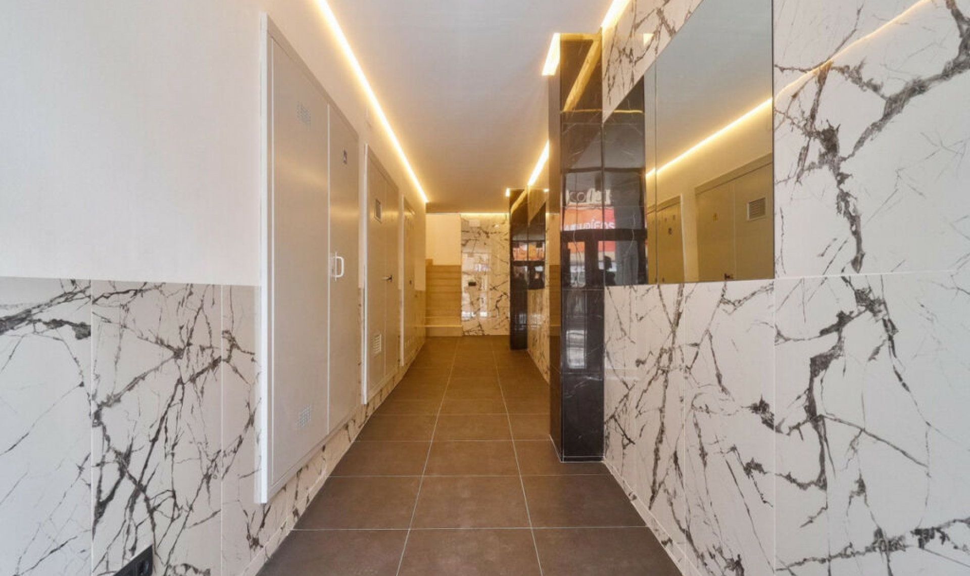 Resale - Apartment -
Fuengirola