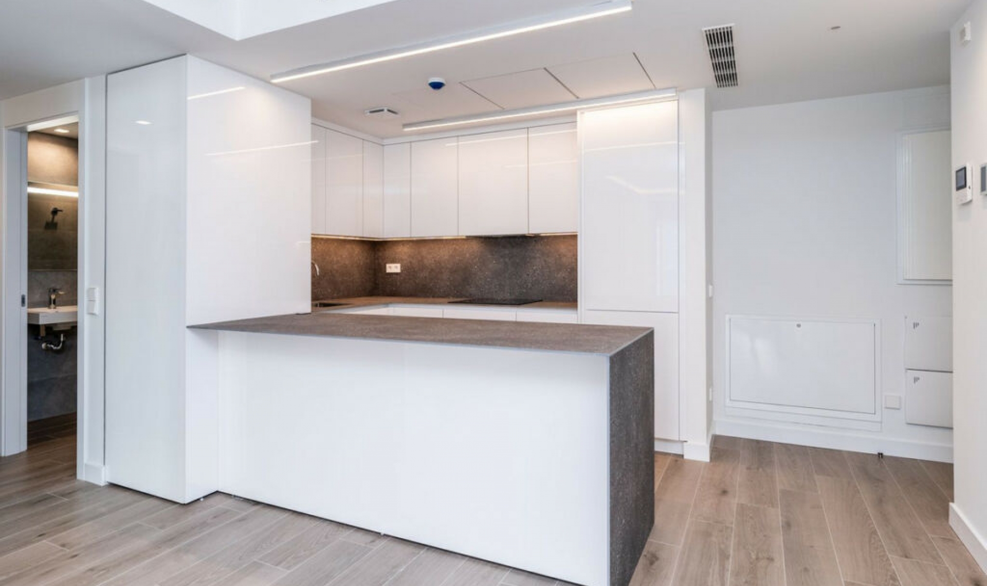 Resale - Apartment -
Fuengirola