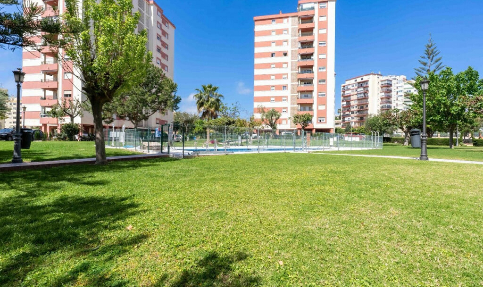 Resale - Apartment -
Fuengirola
