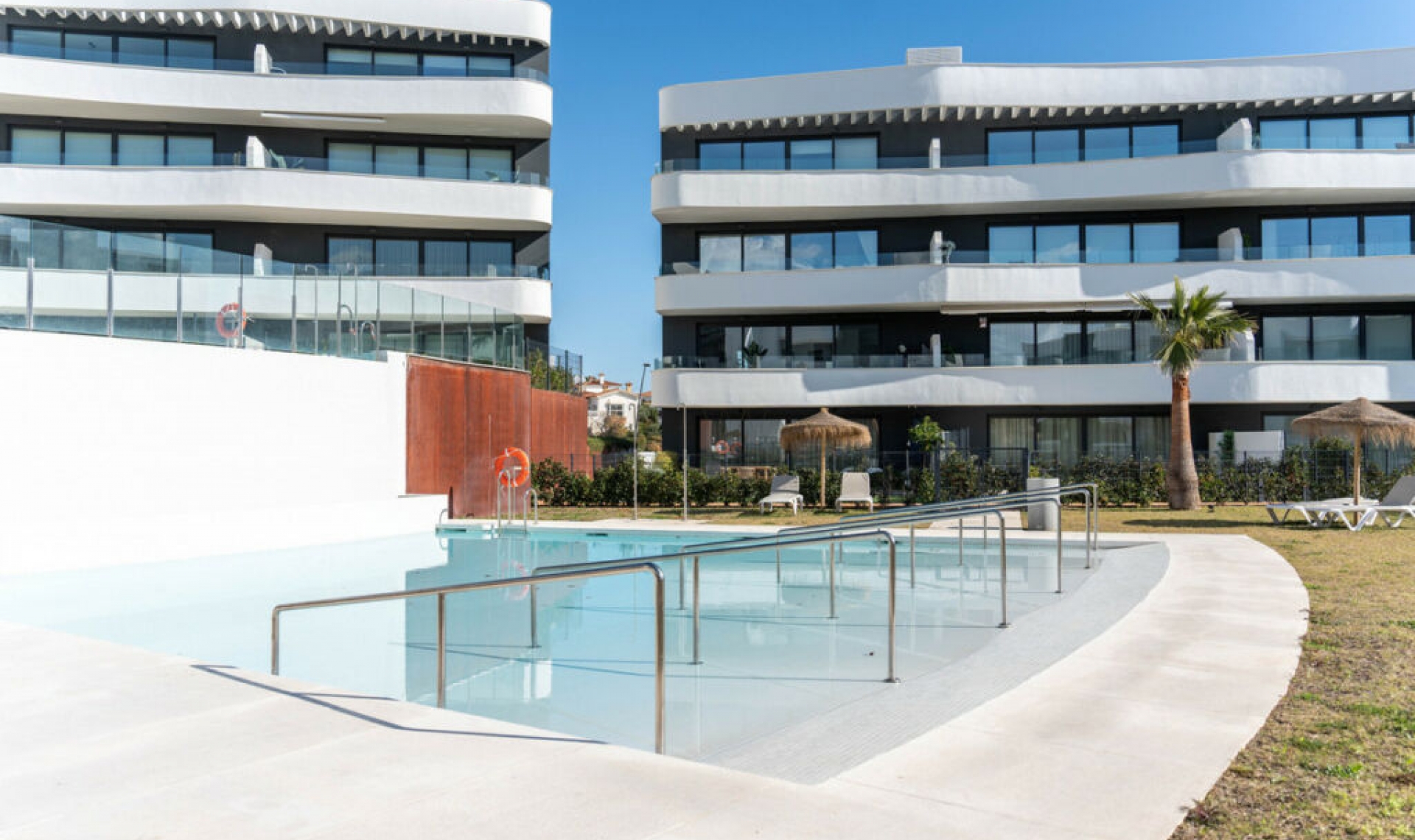 Resale - Apartment -
Fuengirola