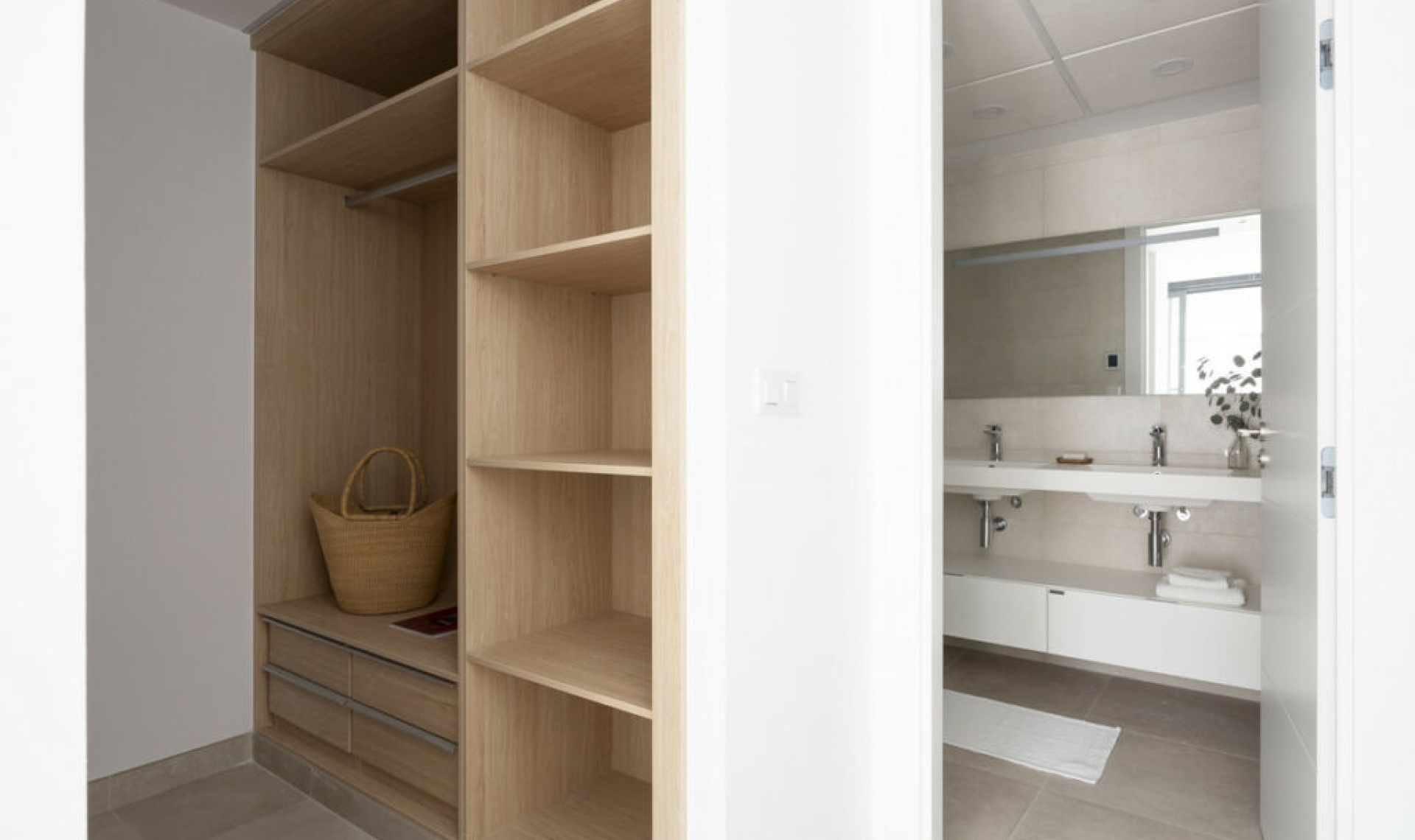Resale - Apartment -
Fuengirola