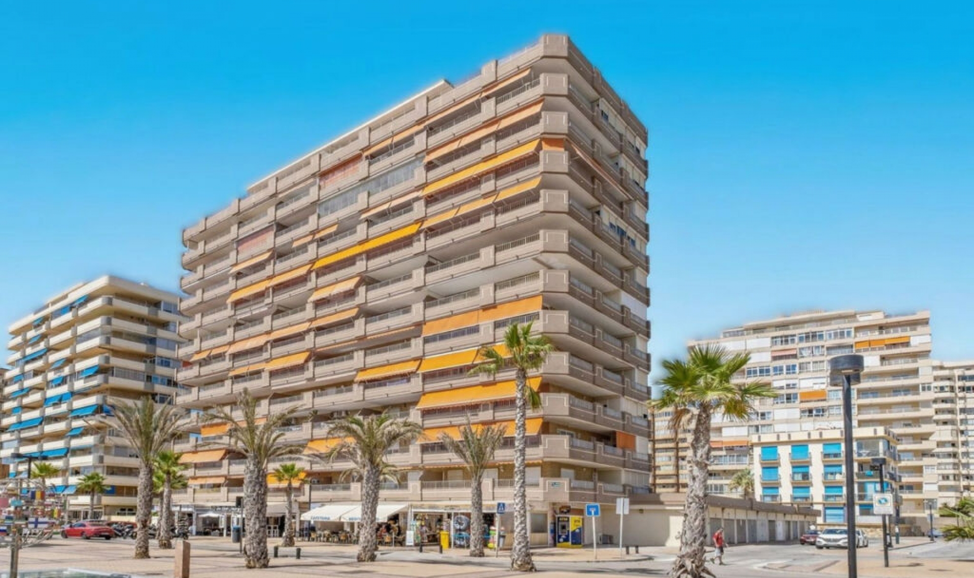 Resale - Apartment -
Fuengirola