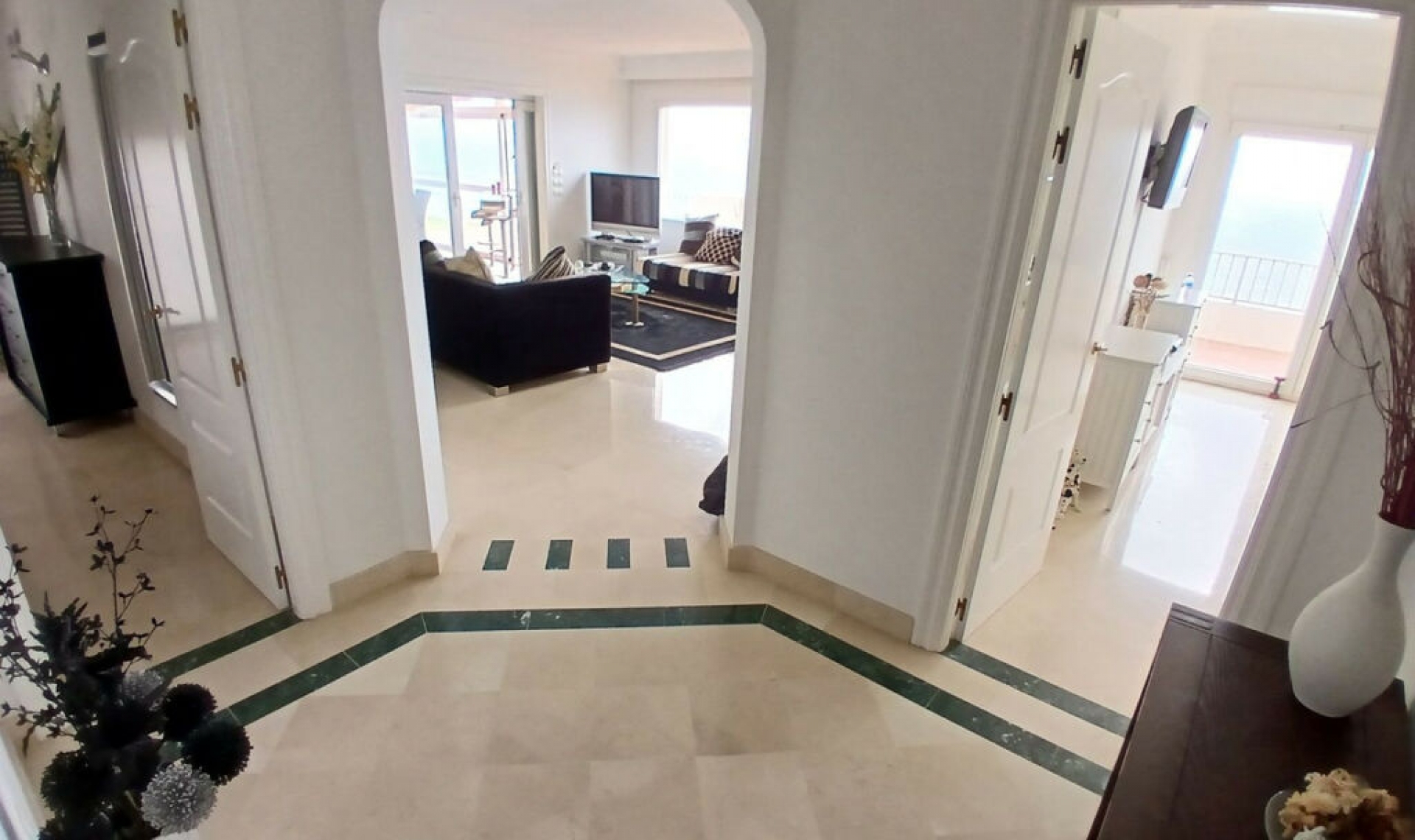 Resale - Apartment -
Fuengirola