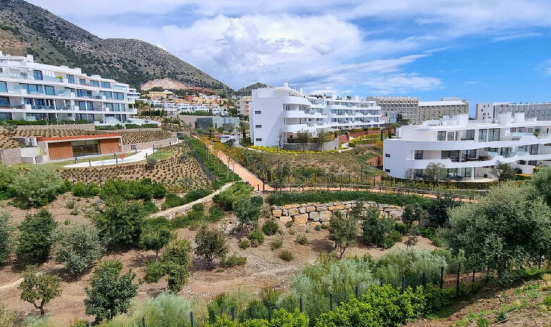 Resale - Apartment -
Fuengirola