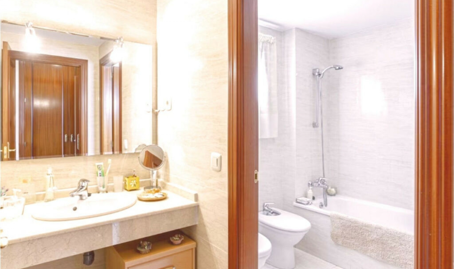 Resale - Apartment -
Fuengirola