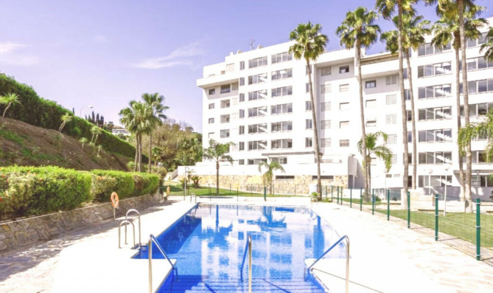 Resale - Apartment -
Fuengirola