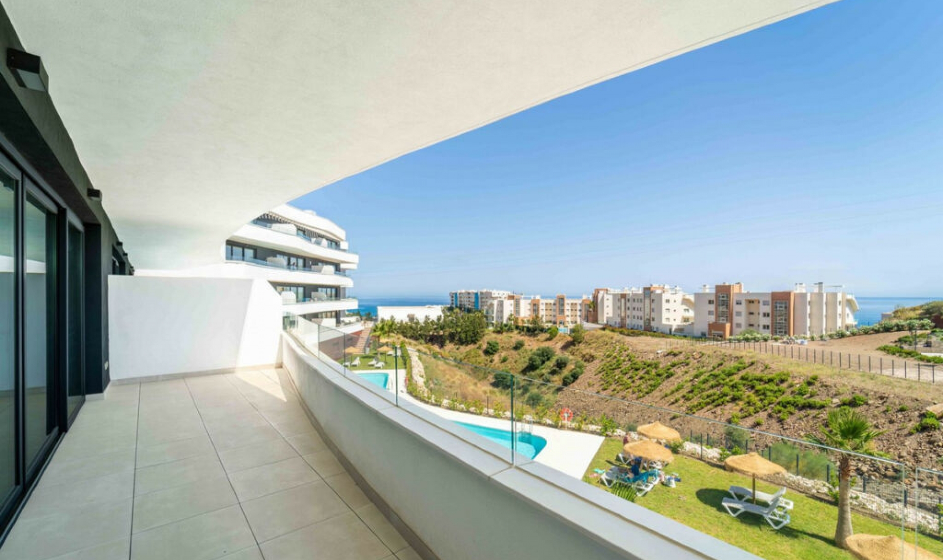 Resale - Apartment -
Fuengirola