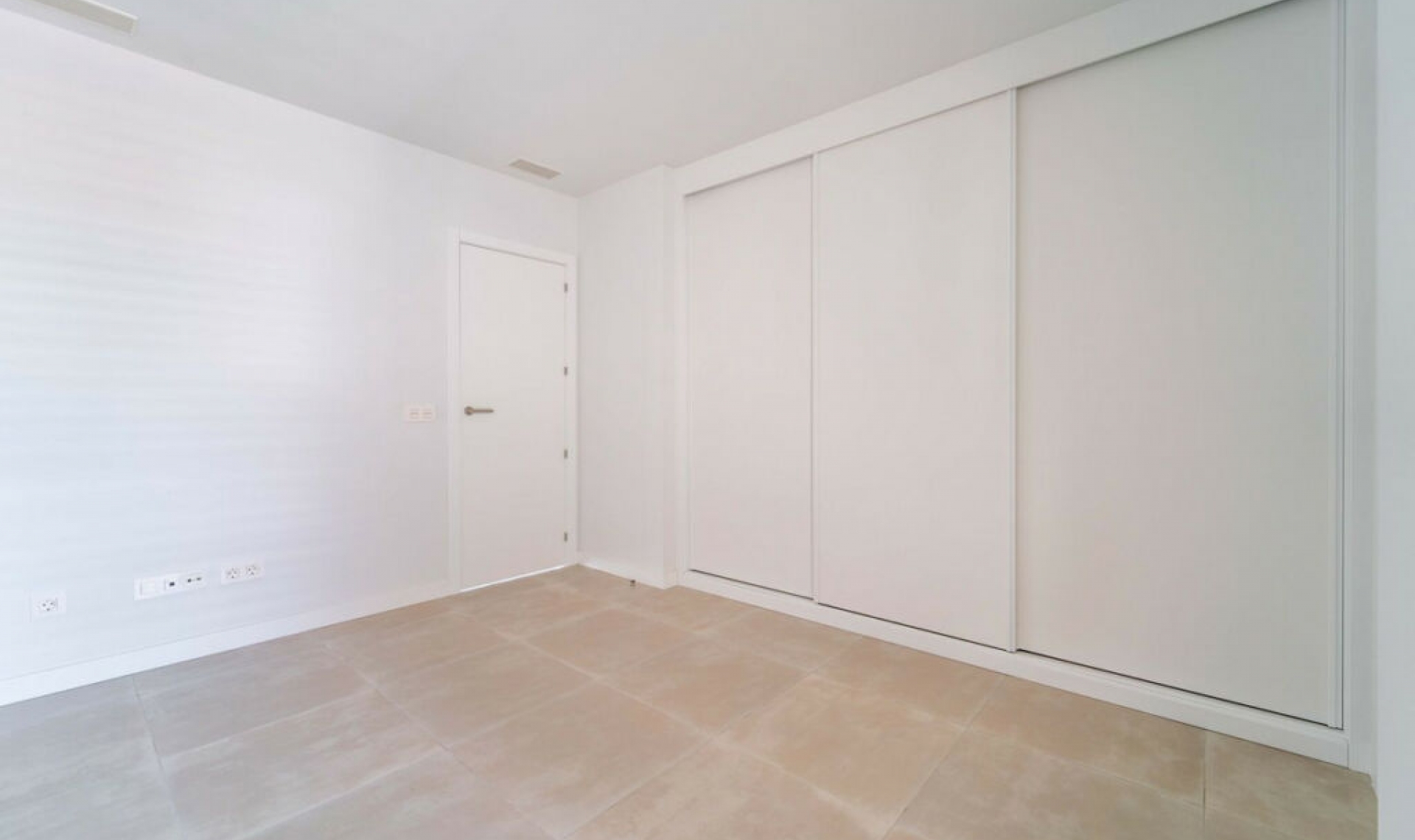 Resale - Apartment -
Fuengirola