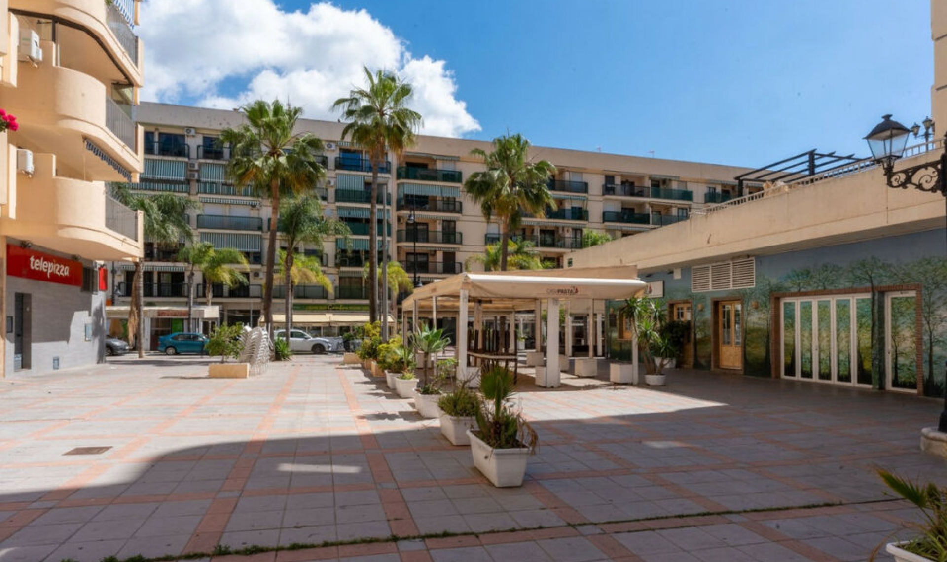 Resale - Apartment -
Fuengirola