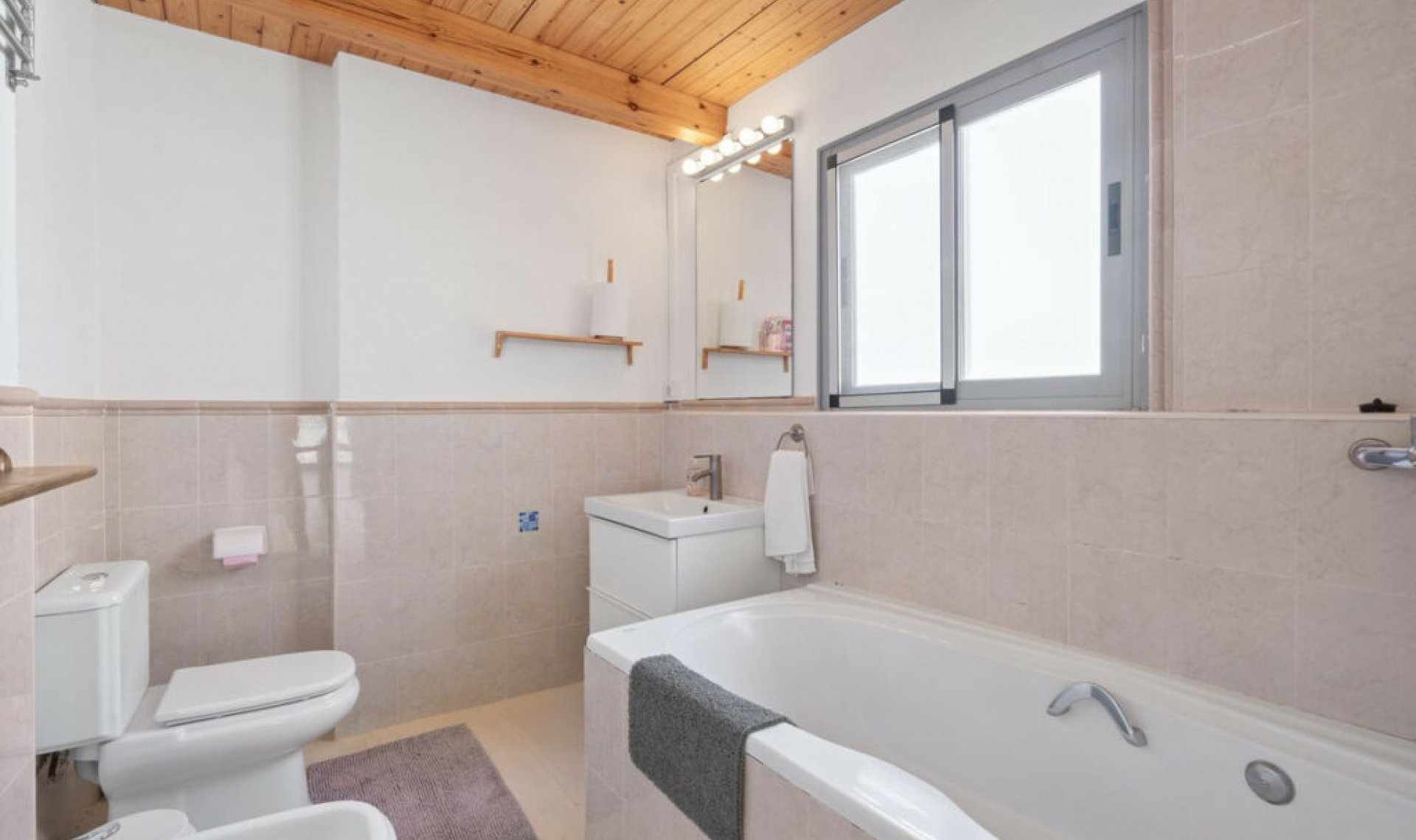 Resale - Apartment -
Fuengirola