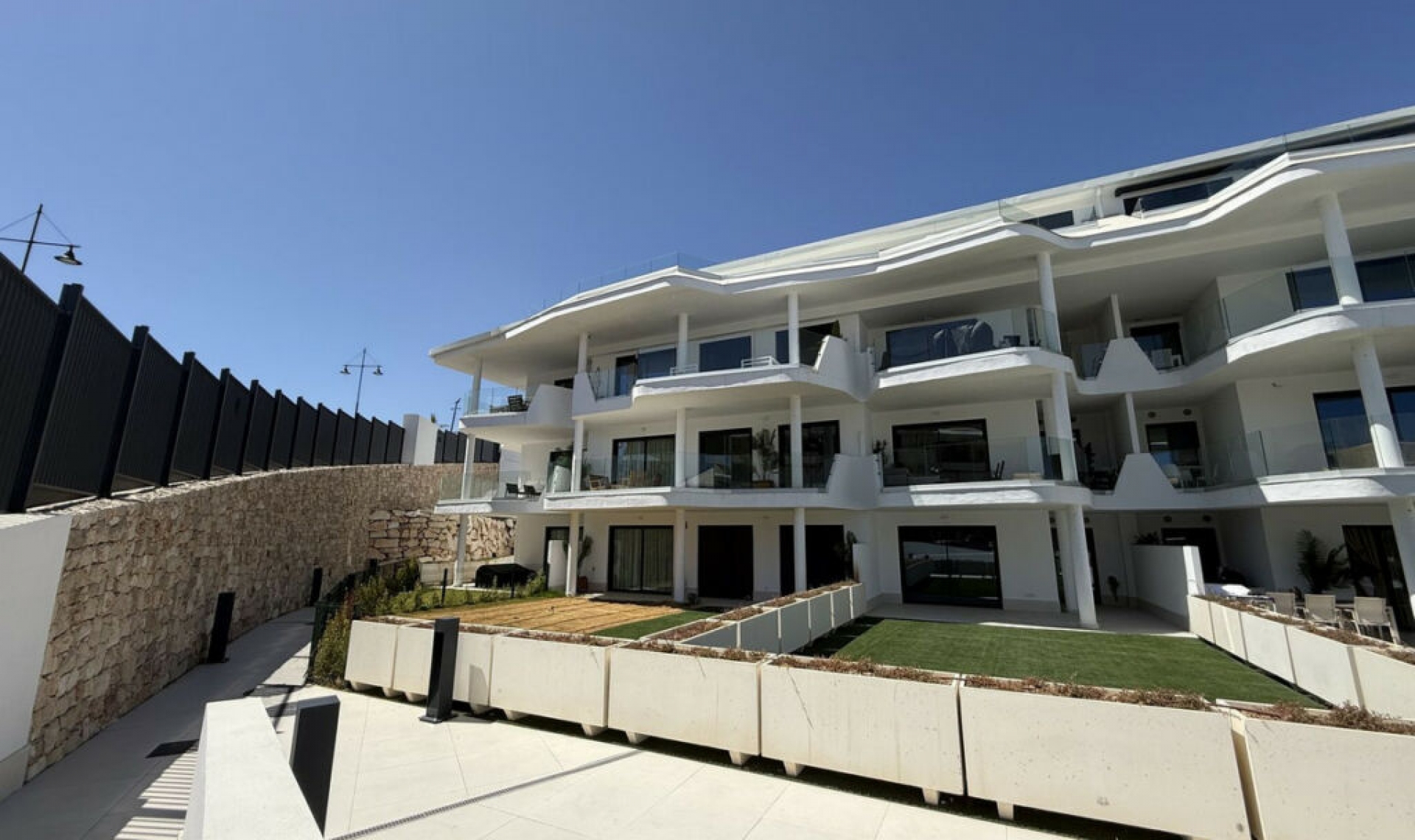Resale - Apartment -
Fuengirola