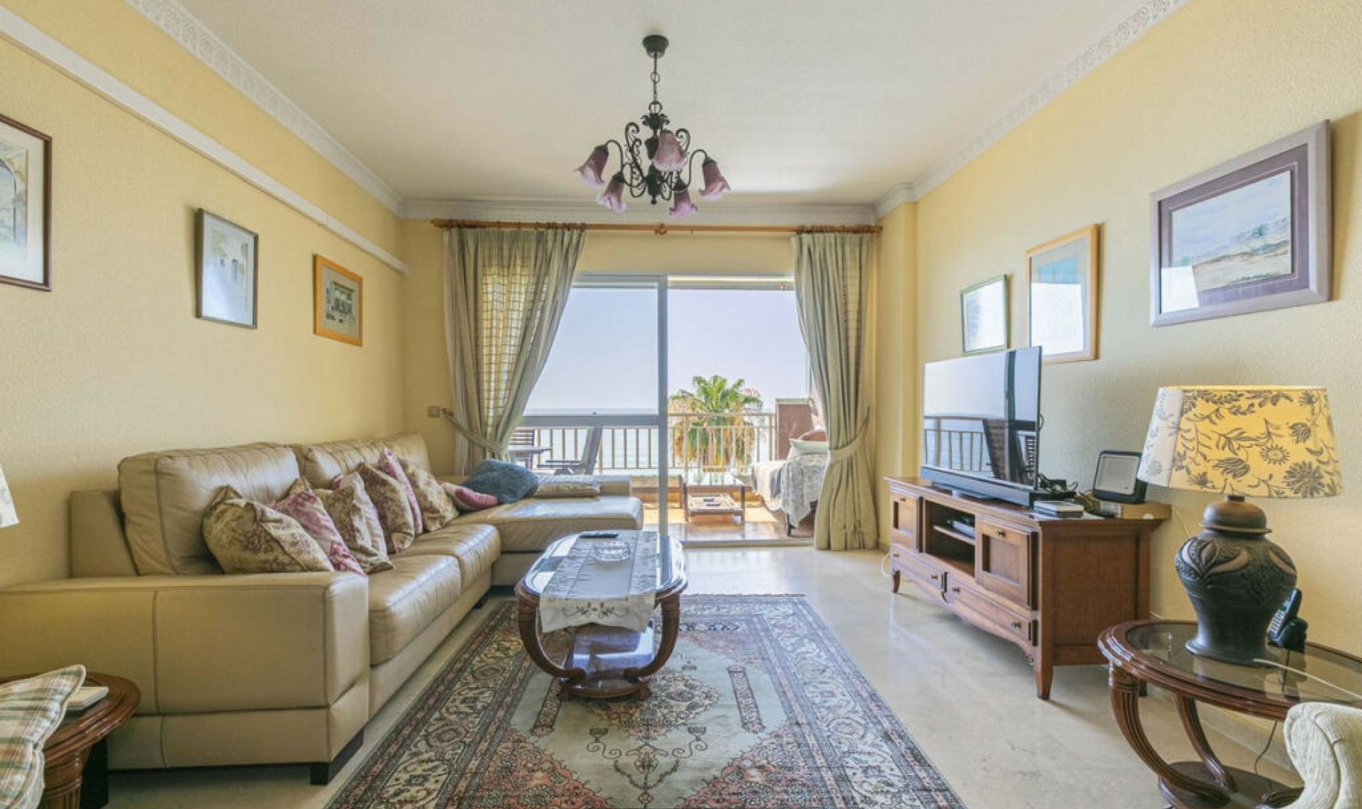 Resale - Apartment -
Fuengirola
