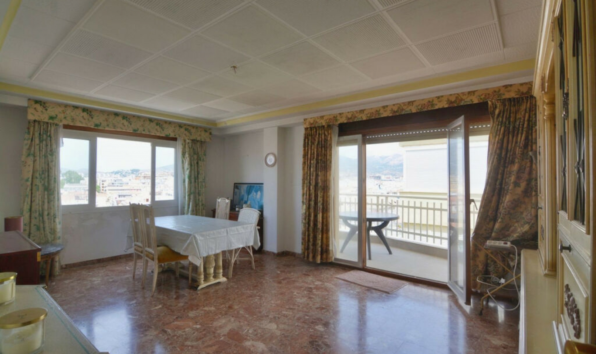 Resale - Apartment -
Fuengirola