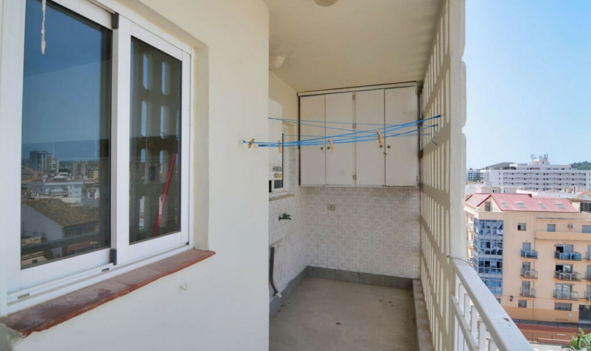 Resale - Apartment -
Fuengirola