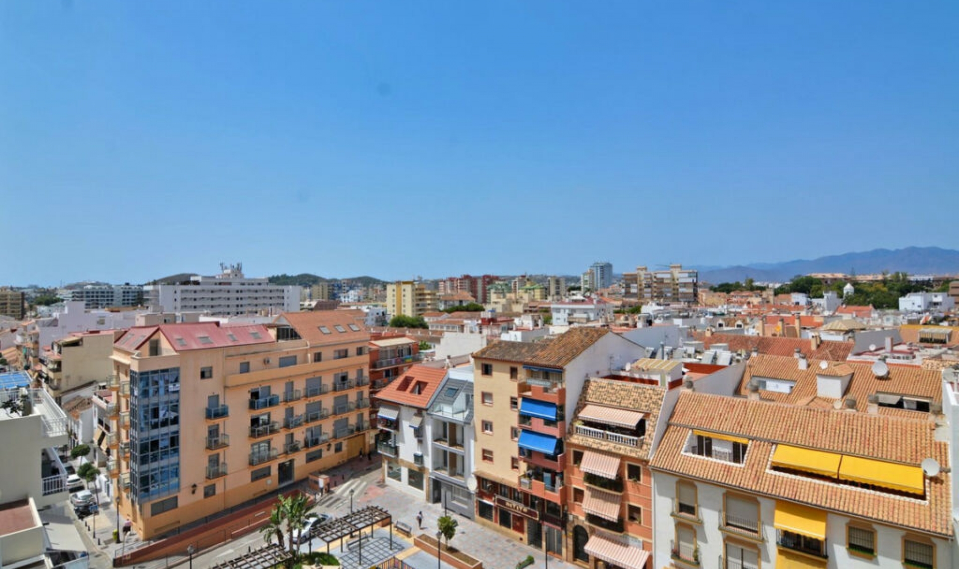 Resale - Apartment -
Fuengirola