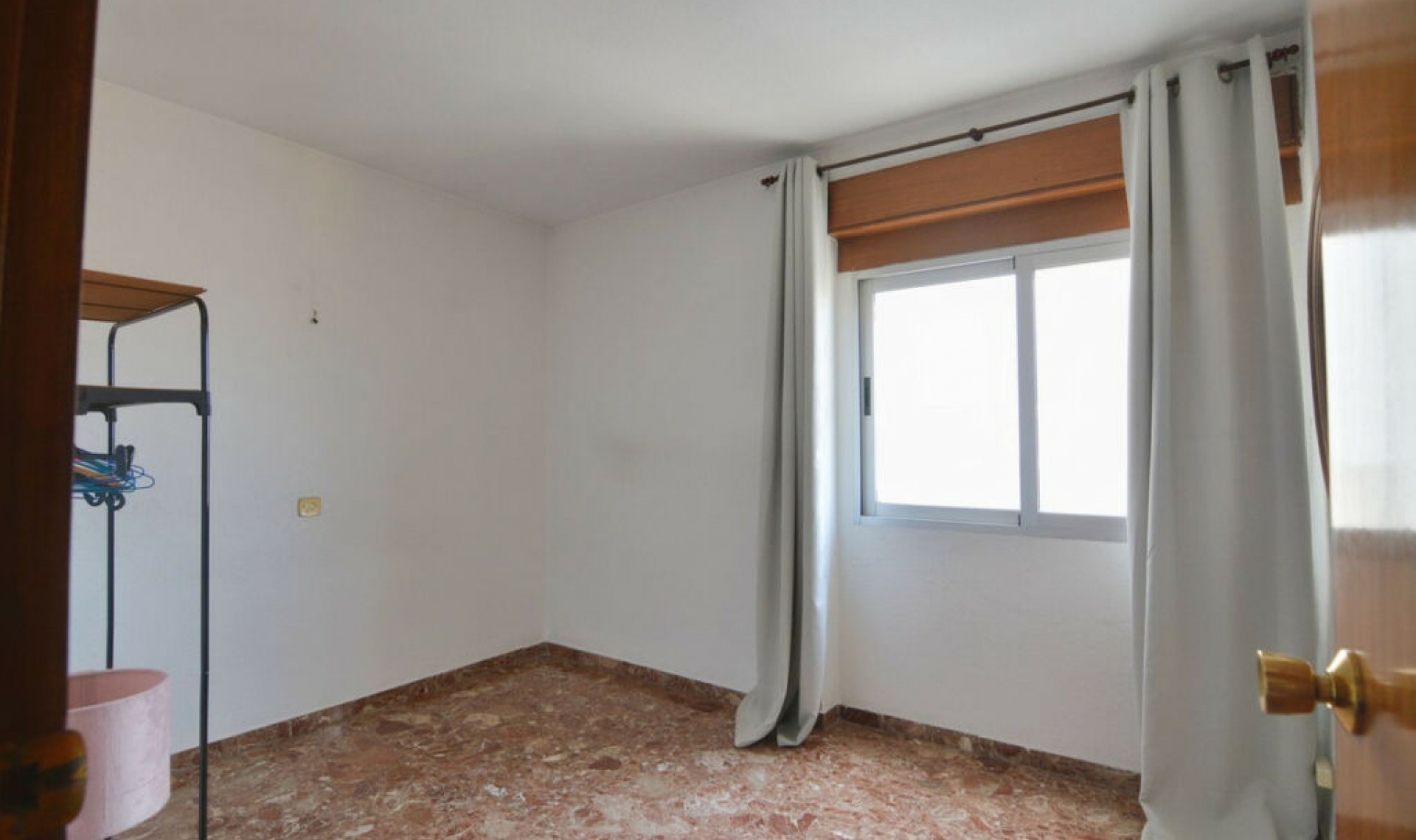Resale - Apartment -
Fuengirola
