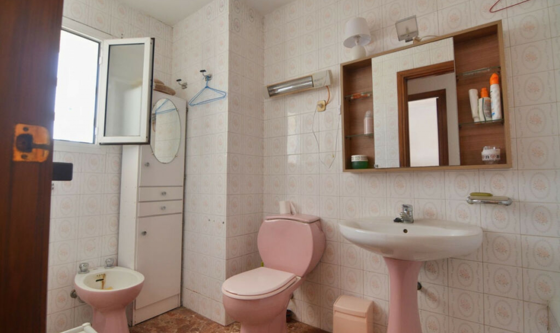 Resale - Apartment -
Fuengirola