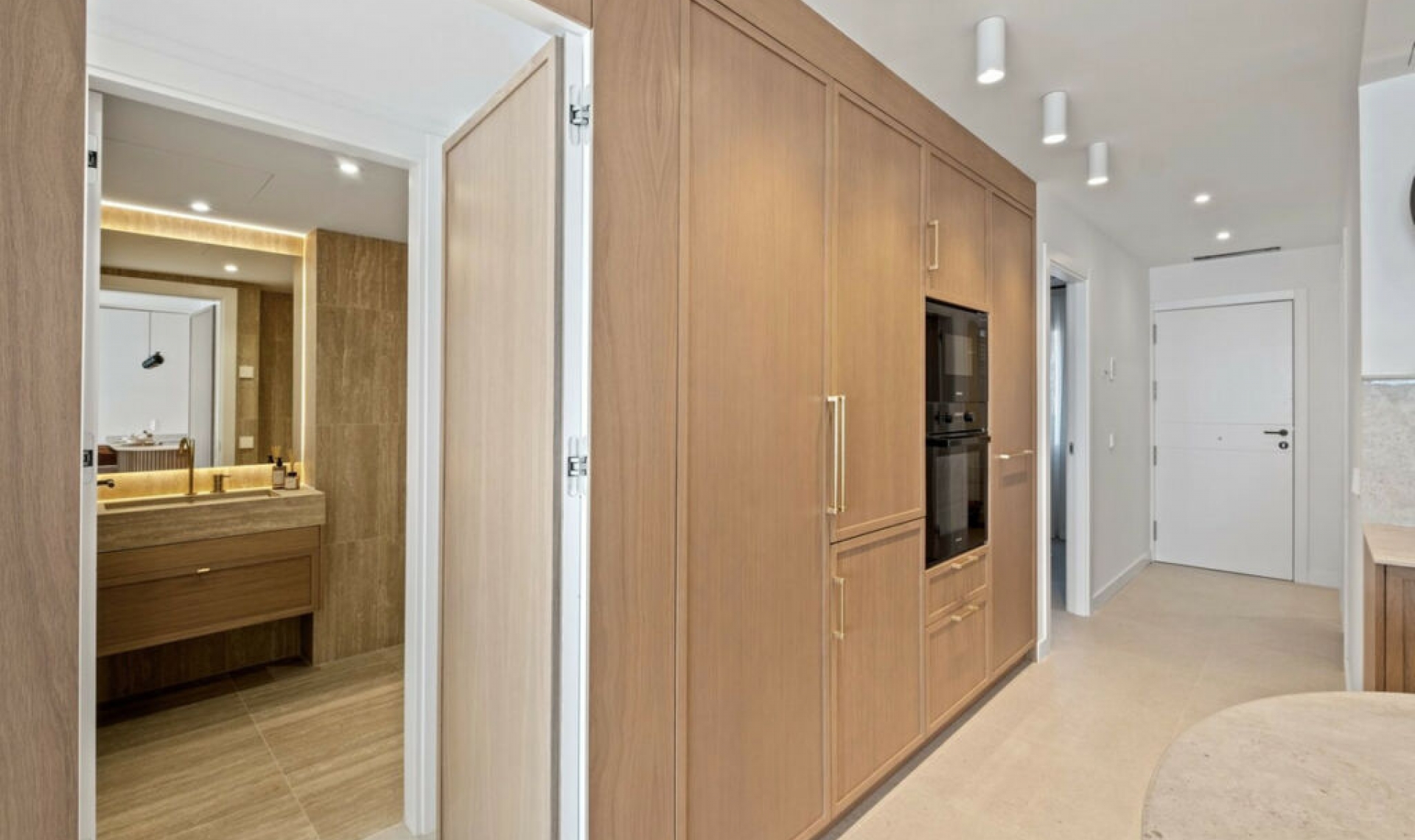 Resale - Apartment -
Fuengirola