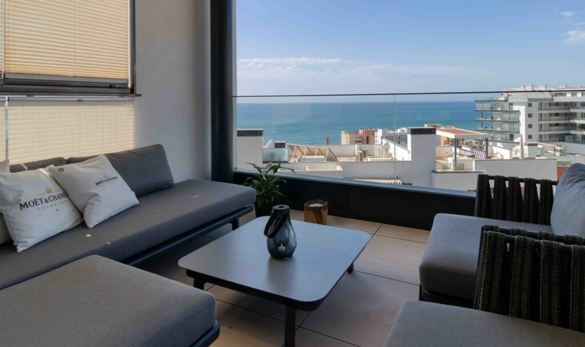 Resale - Apartment -
Fuengirola