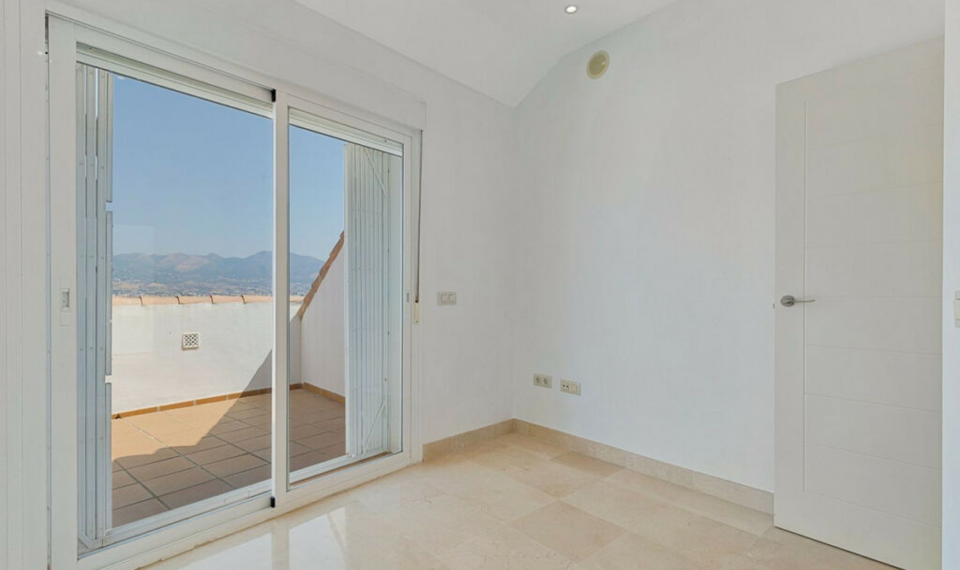 Resale - Apartment -
Fuengirola
