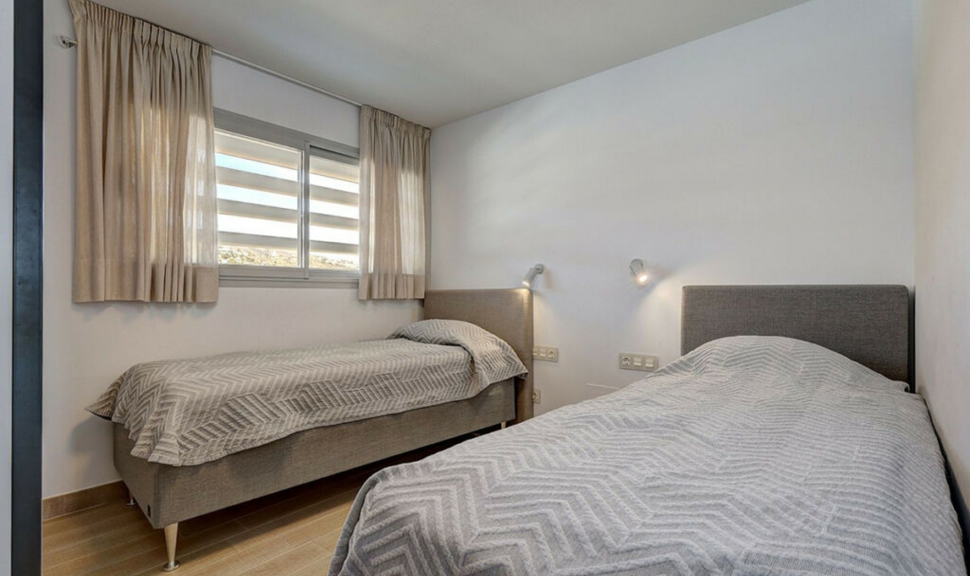 Resale - Apartment -
Fuengirola