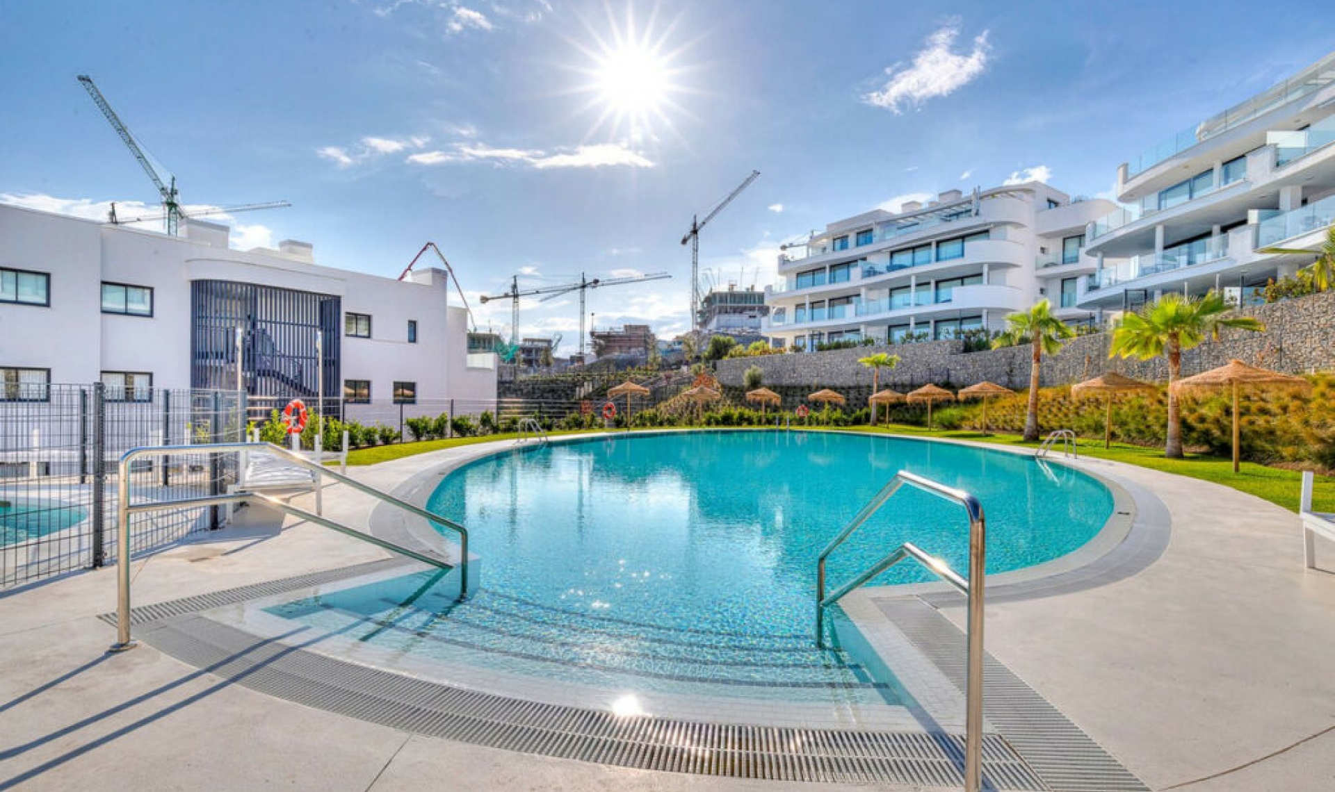 Resale - Apartment -
Fuengirola