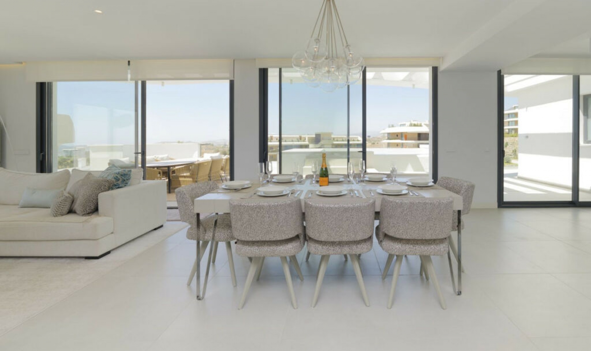 Resale - Apartment -
Fuengirola