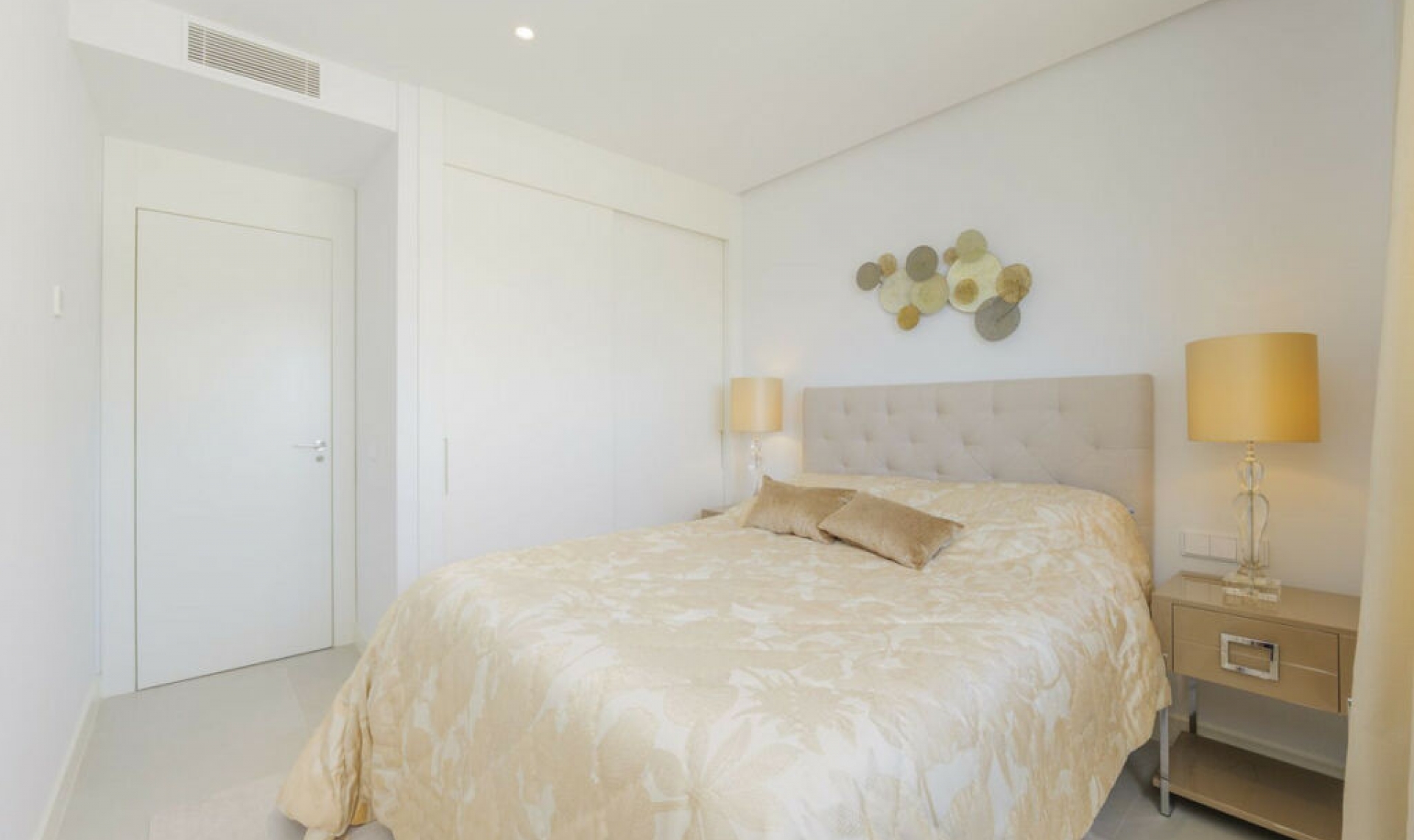 Resale - Apartment -
Fuengirola