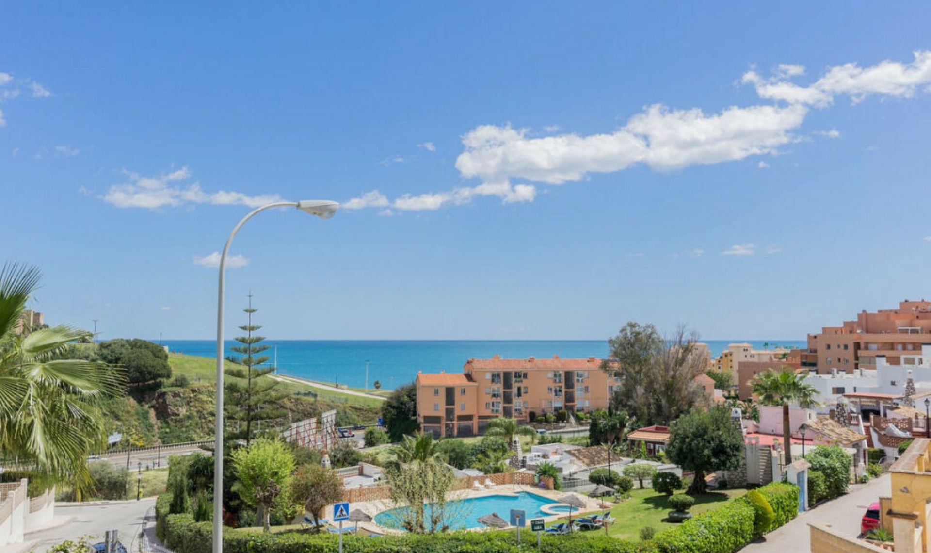 Resale - Apartment -
Fuengirola