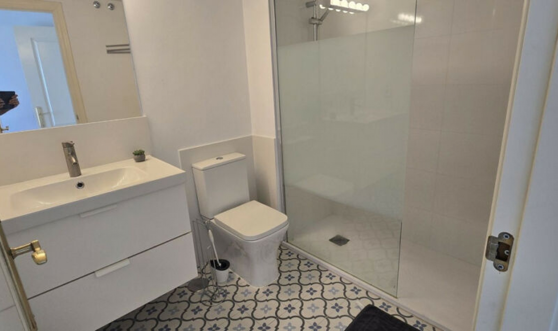 Resale - Apartment -
Fuengirola