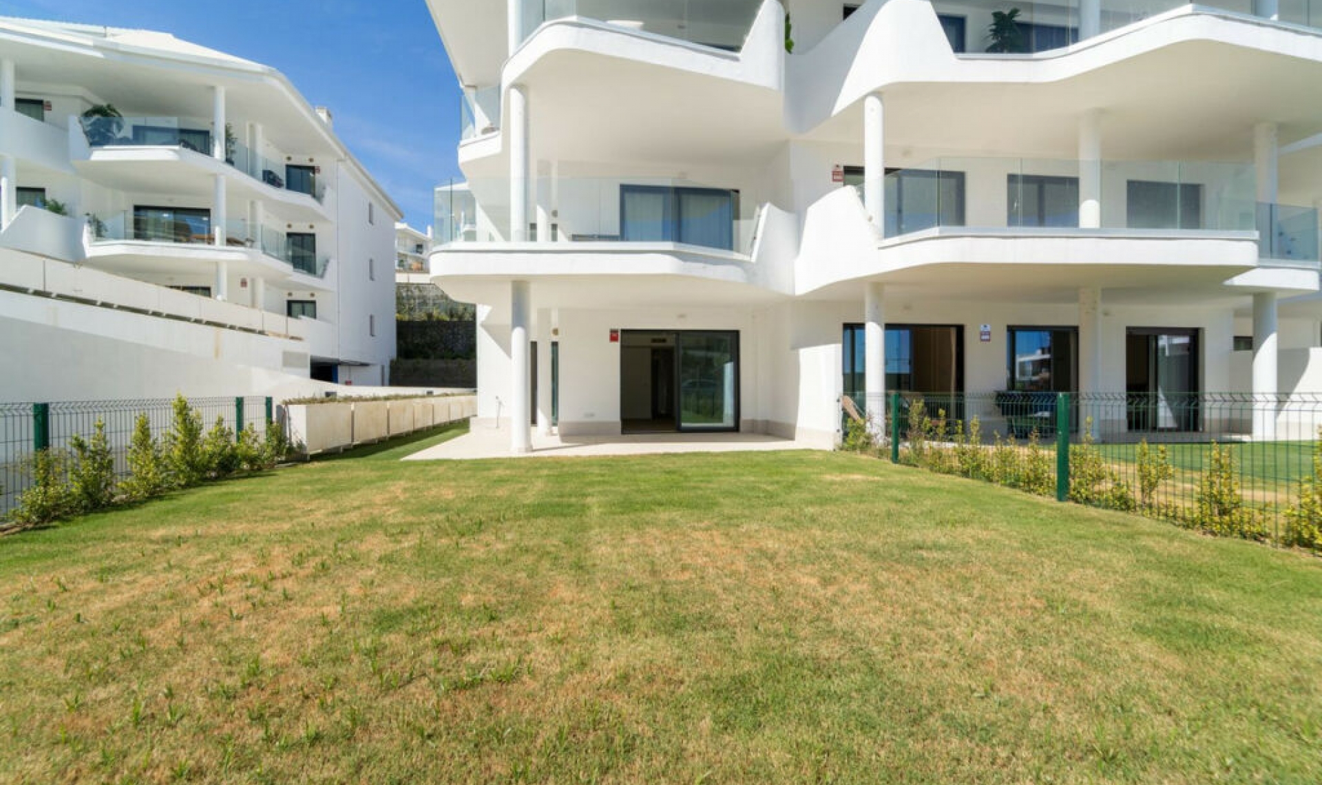 Resale - Apartment -
Fuengirola