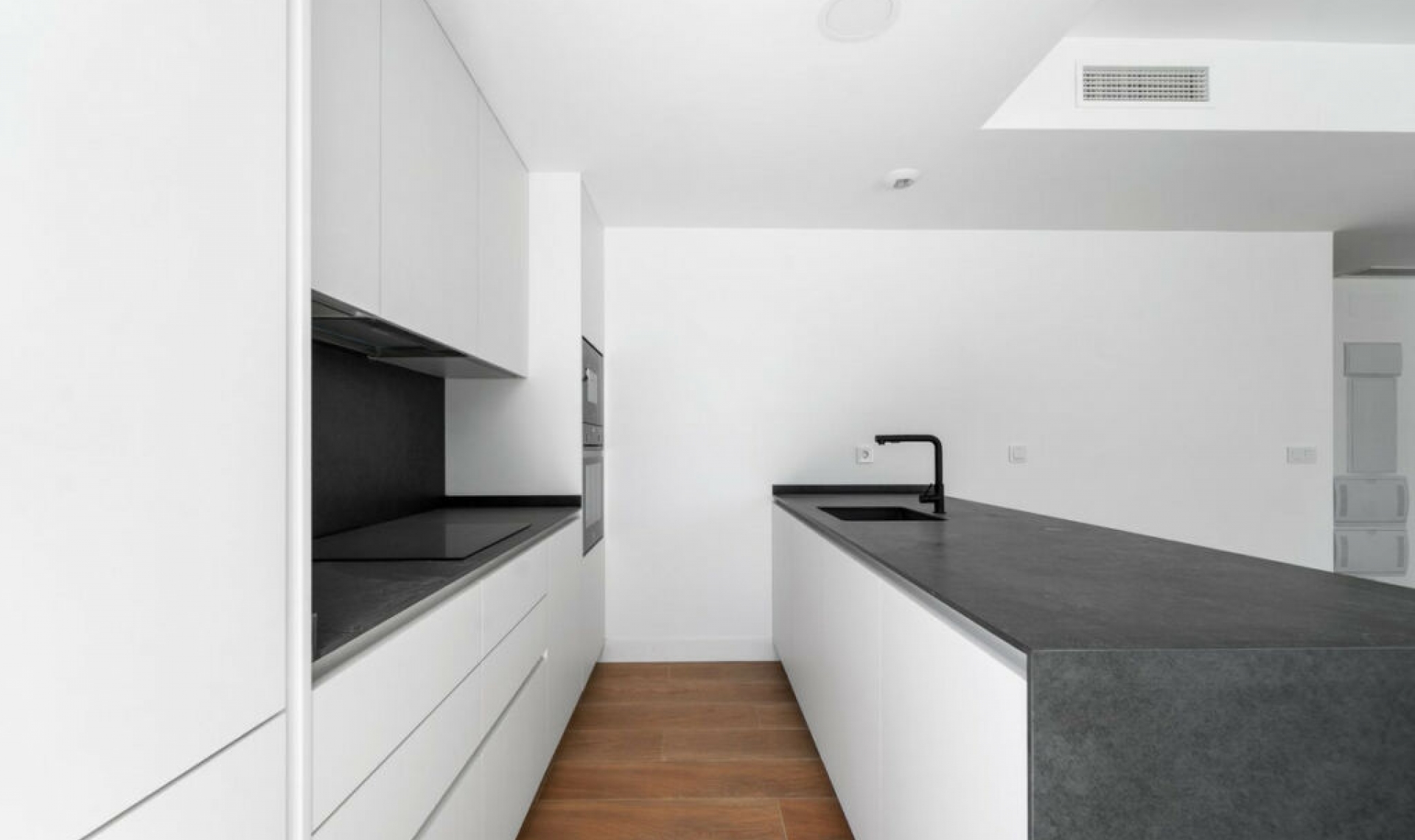Resale - Apartment -
Fuengirola