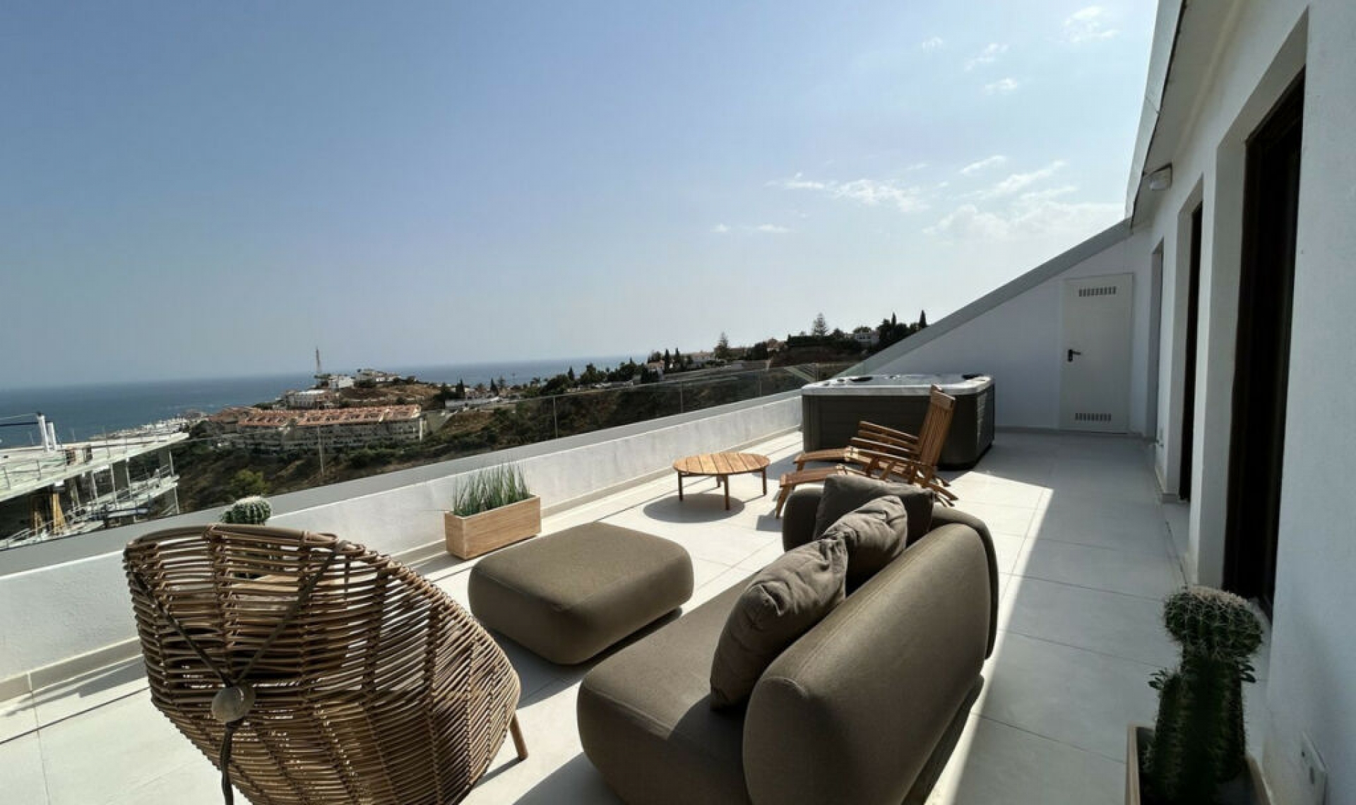 Resale - Apartment -
Fuengirola