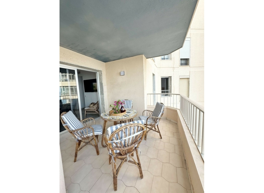 Resale - Apartment -
Fuengirola