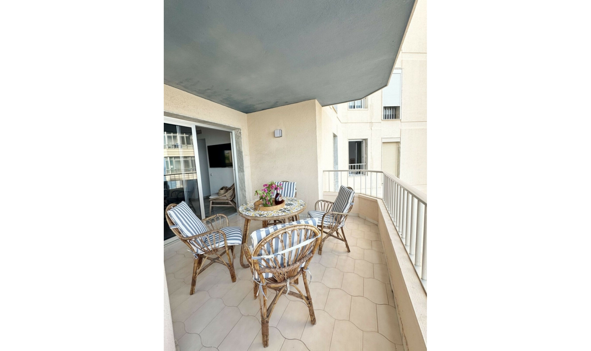 Resale - Apartment -
Fuengirola