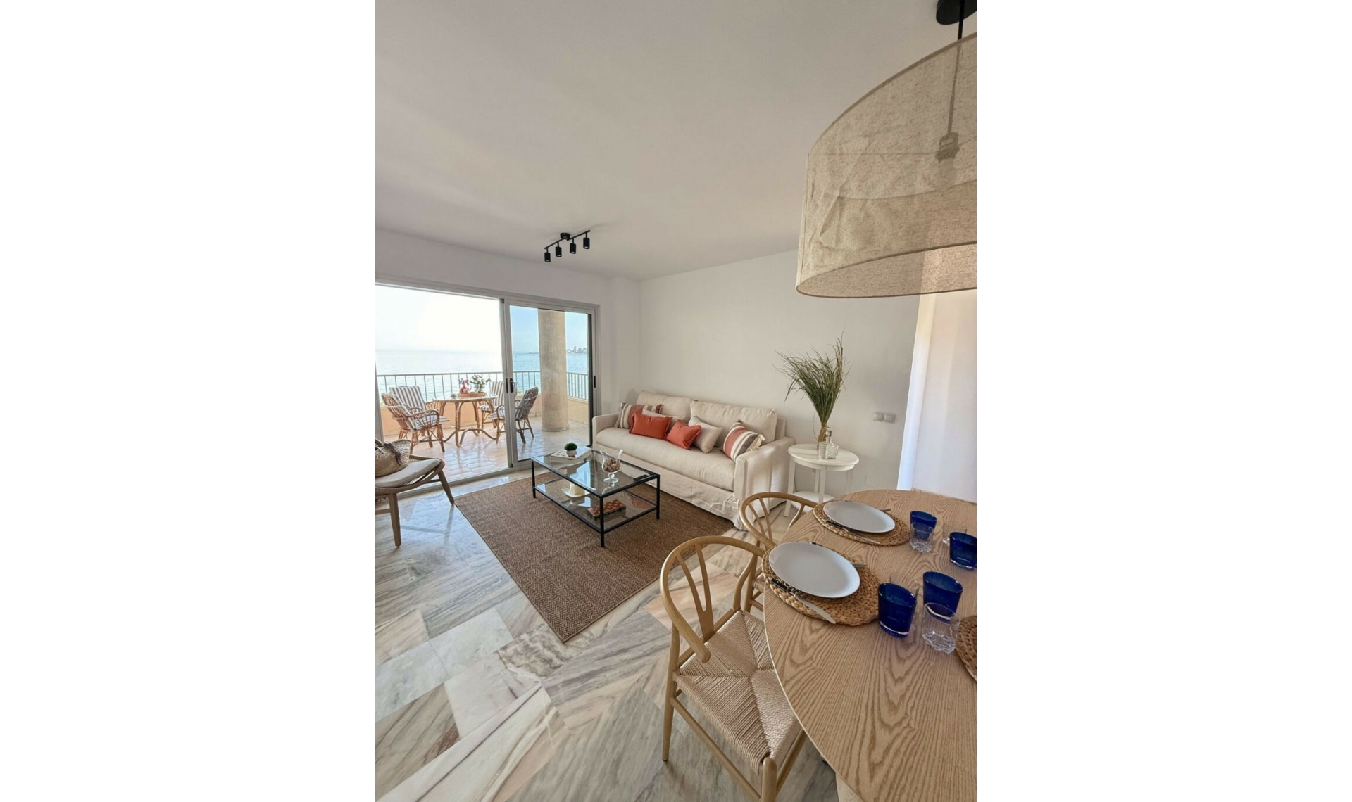 Resale - Apartment -
Fuengirola