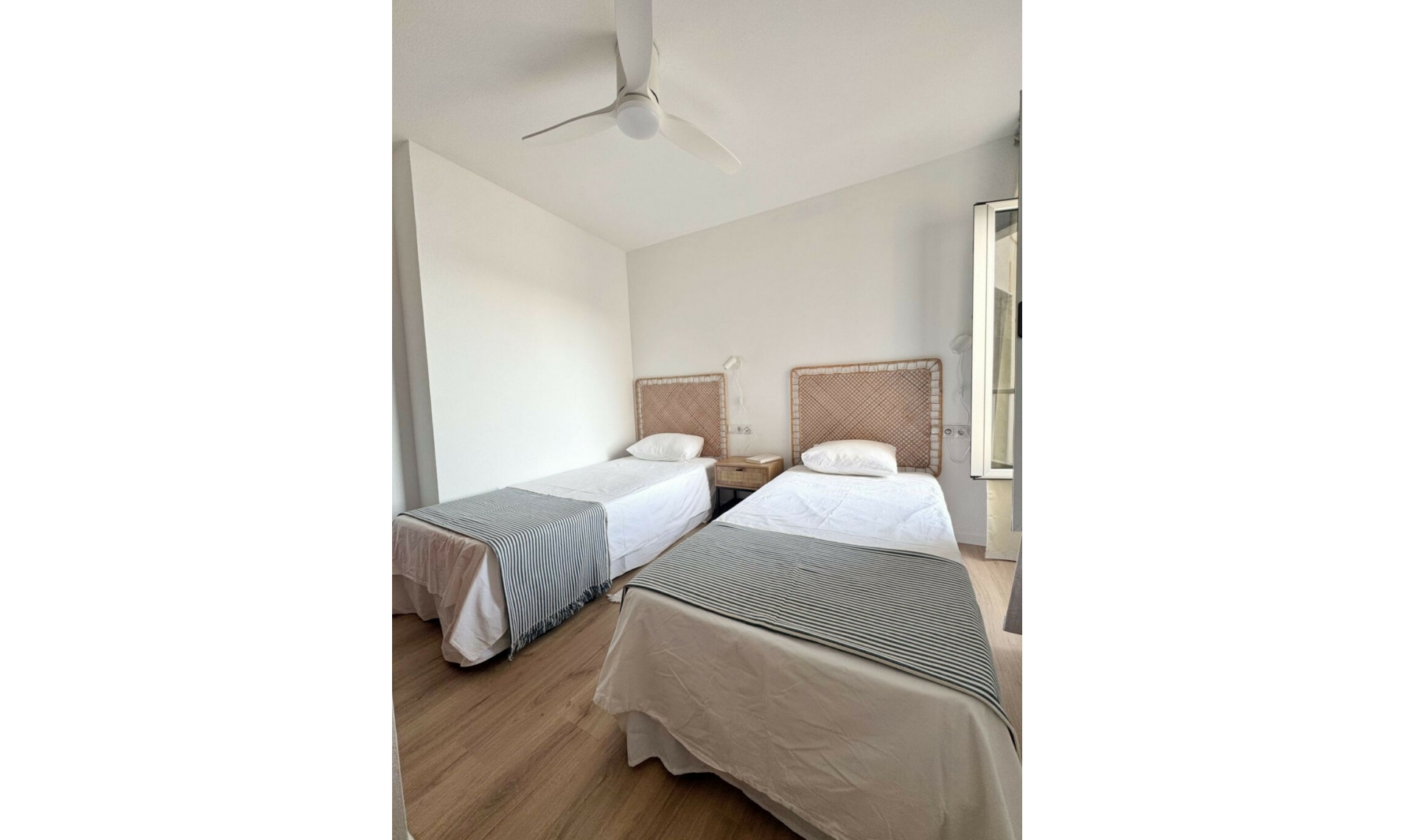 Resale - Apartment -
Fuengirola