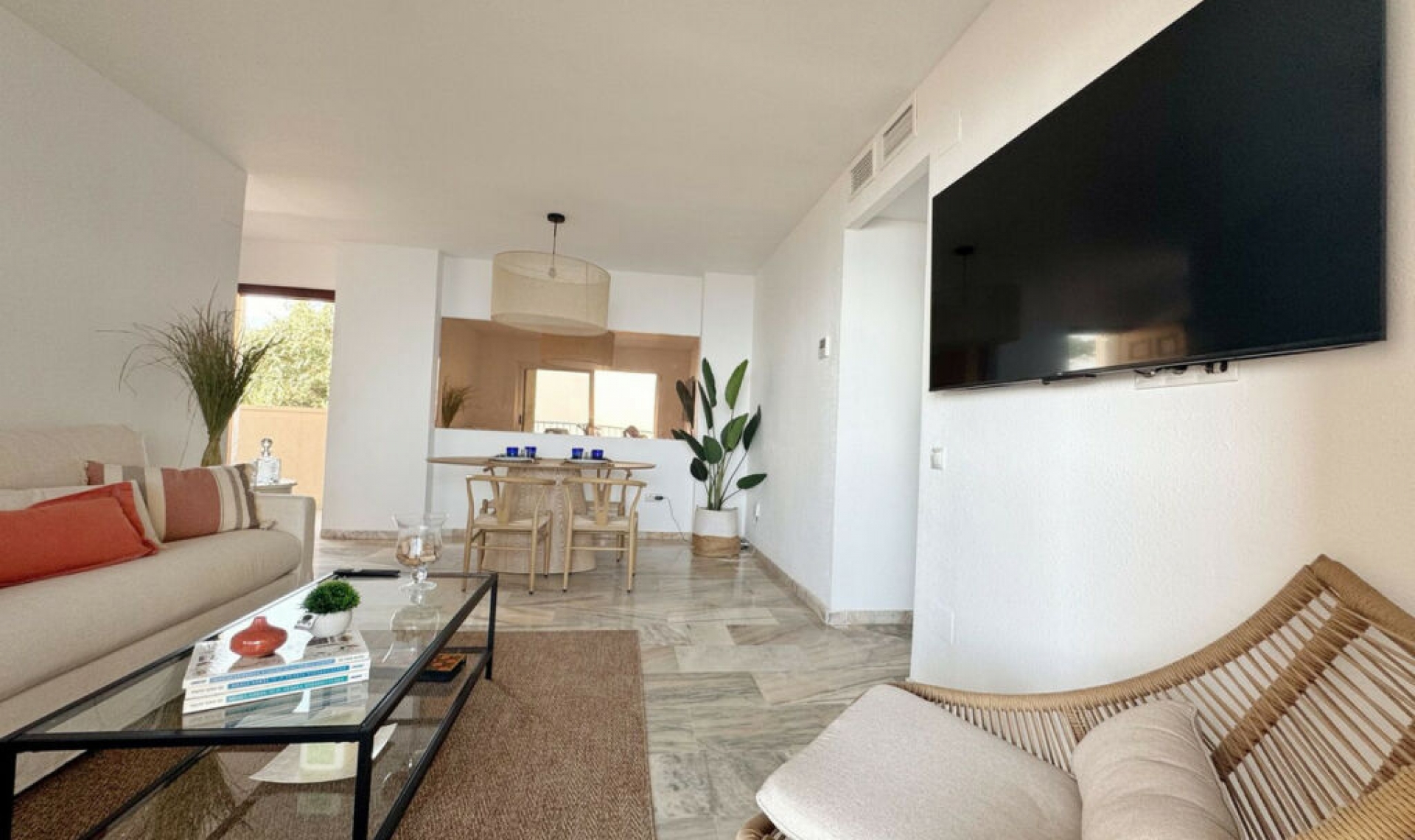 Resale - Apartment -
Fuengirola