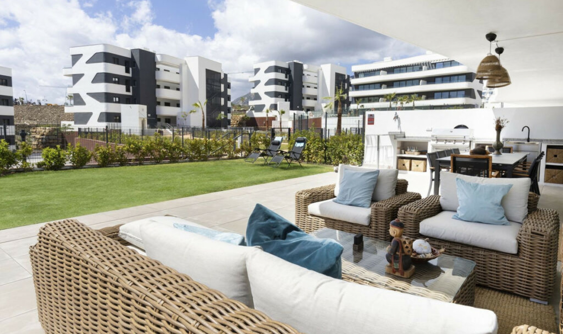 Resale - Apartment -
Fuengirola