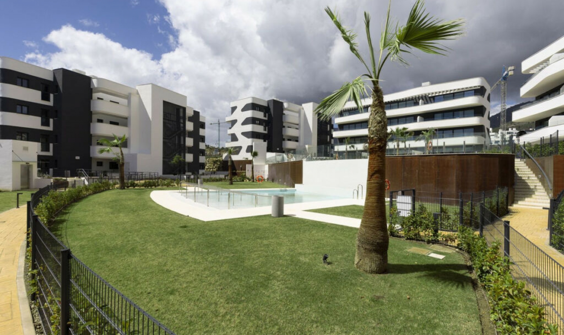 Resale - Apartment -
Fuengirola