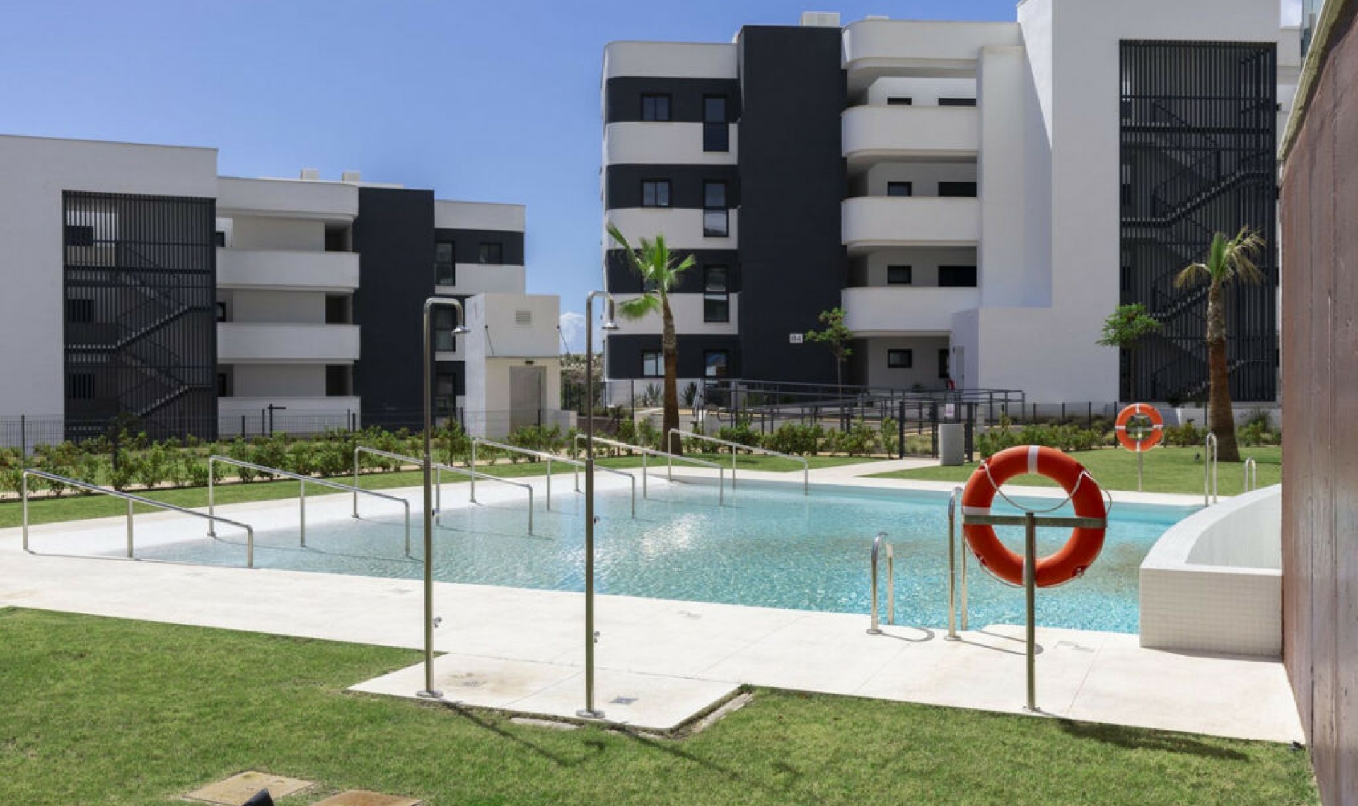 Resale - Apartment -
Fuengirola