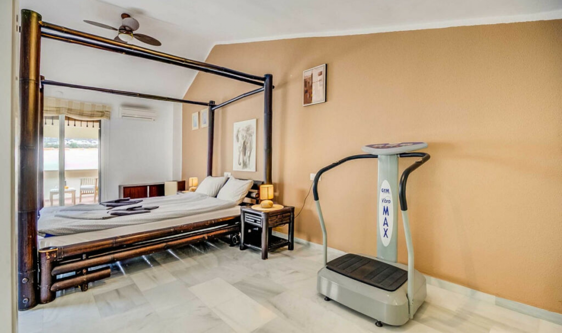 Resale - Apartment -
Fuengirola