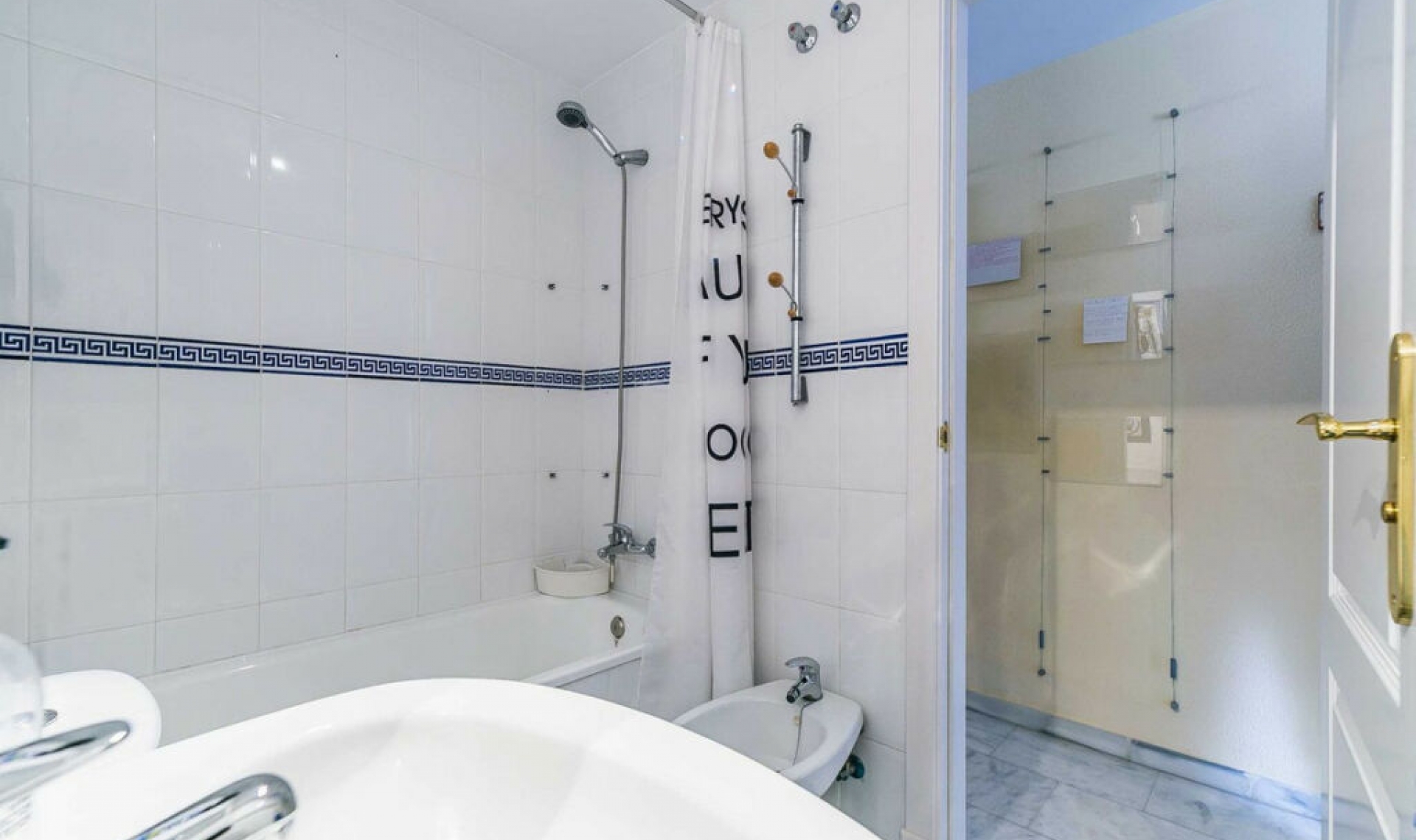 Resale - Apartment -
Fuengirola