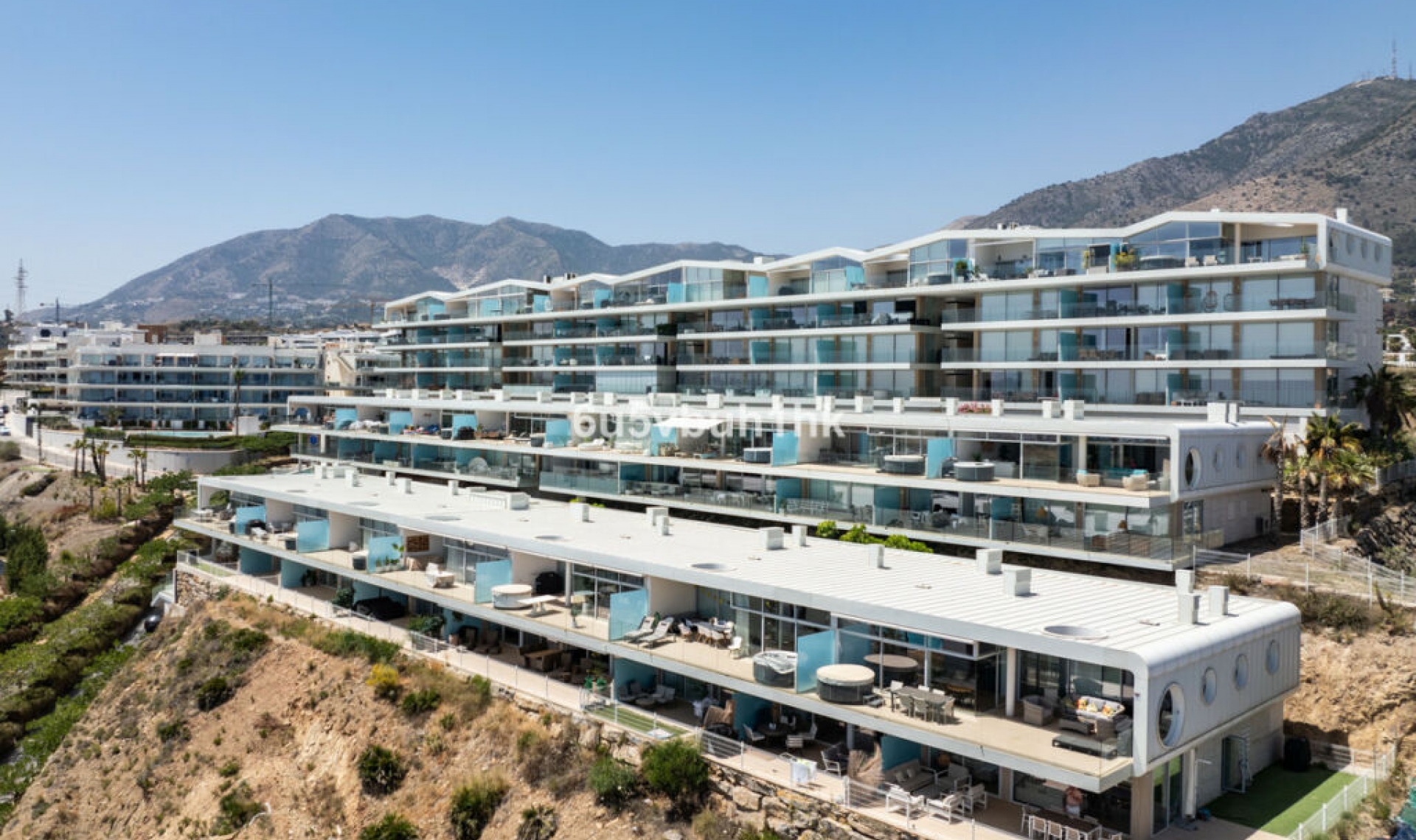 Resale - Apartment -
Fuengirola