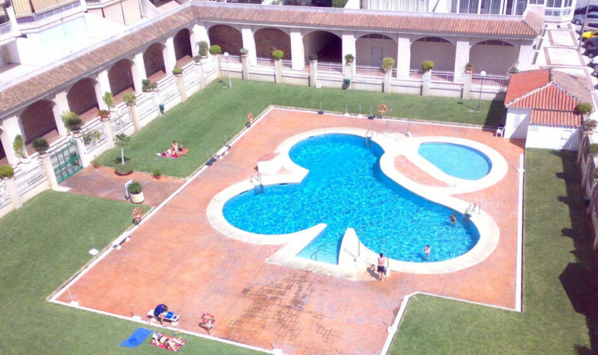 Resale - Apartment -
Fuengirola