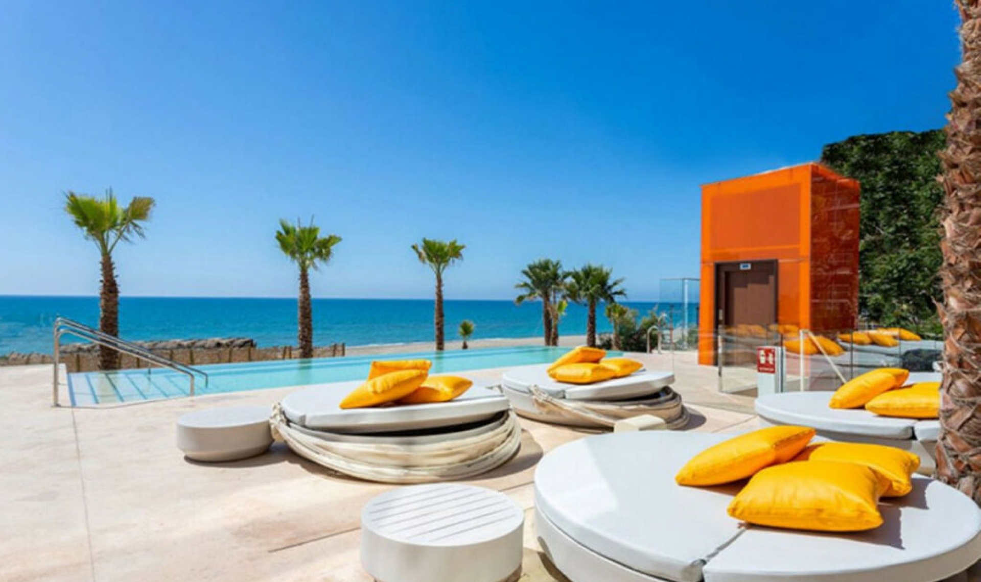 Resale - Apartment -
Fuengirola