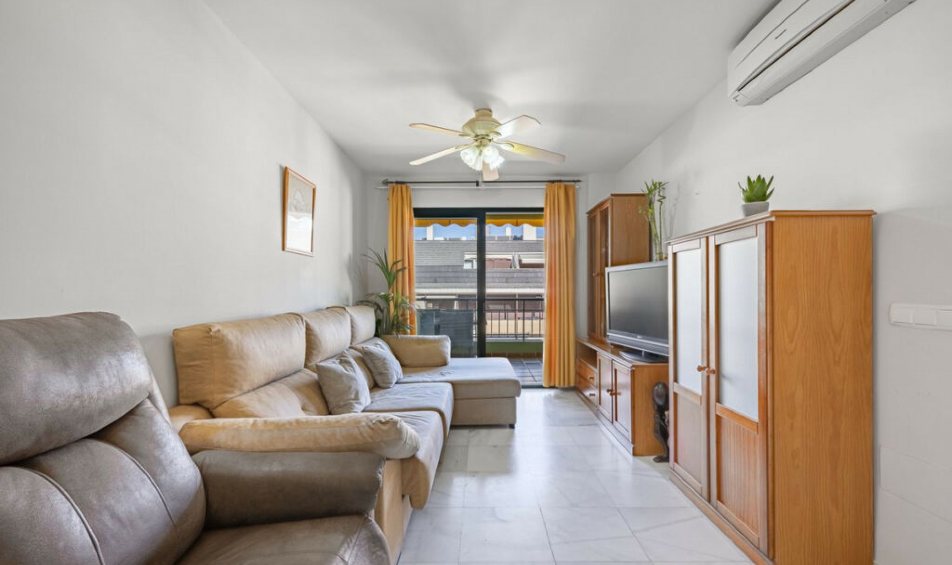 Resale - Apartment -
Fuengirola